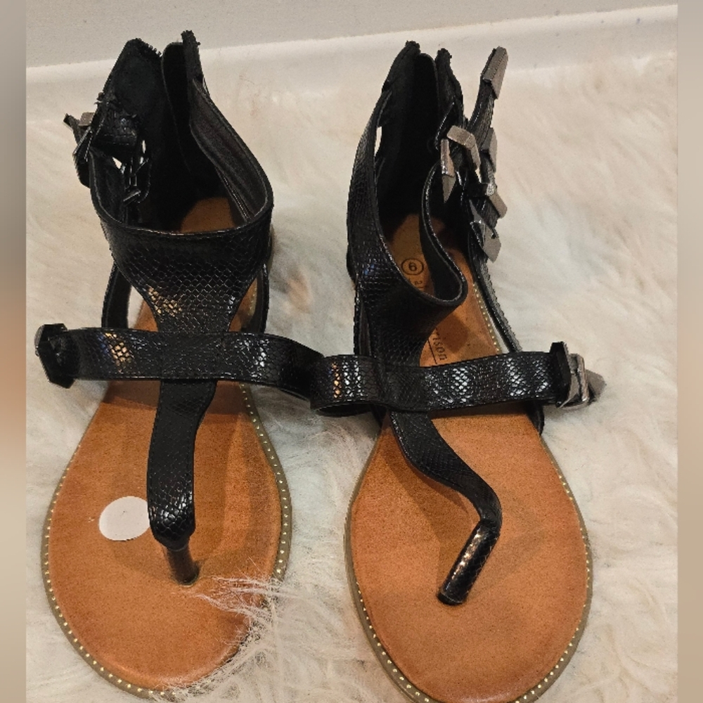 ✨ 6 US Set of 5 Pairs of Women's Shoes – Comfort, Style & Unique Details Ideal - Picture 11 of 16